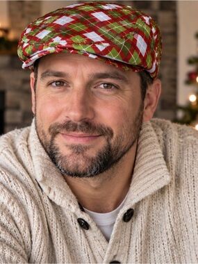 Holiday Argyle Flat Cap – Christmas Plaid – Christmas flat cap gift for him
